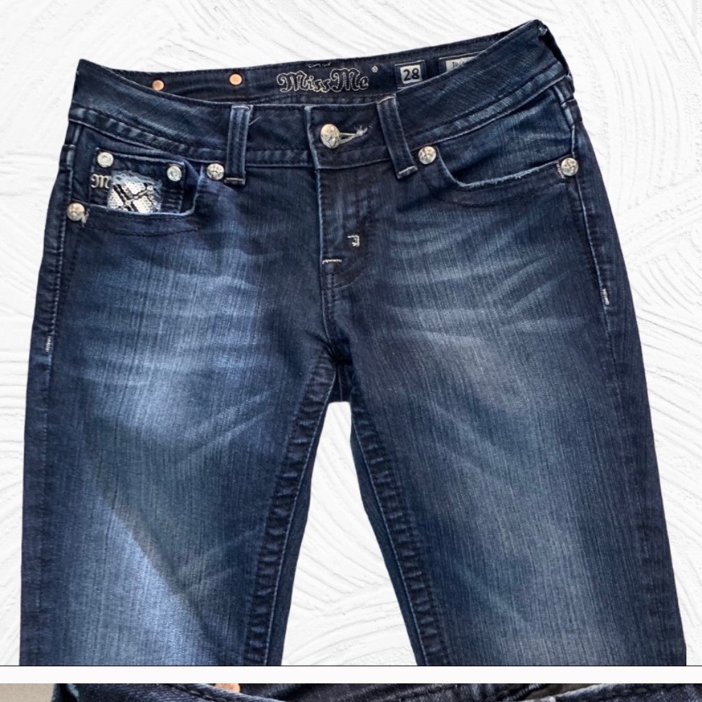 Jean - Picture 7 of 8